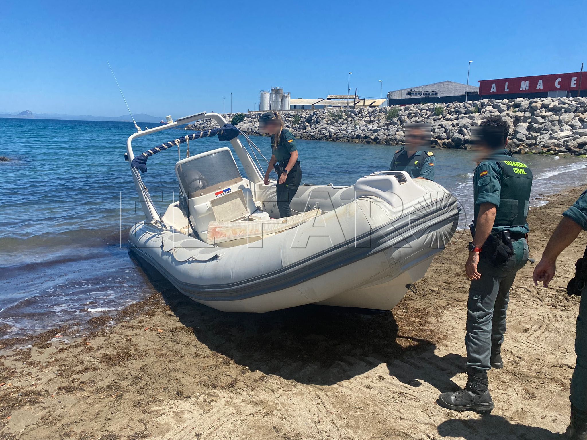 guardia-civil-embarcacion-benitez