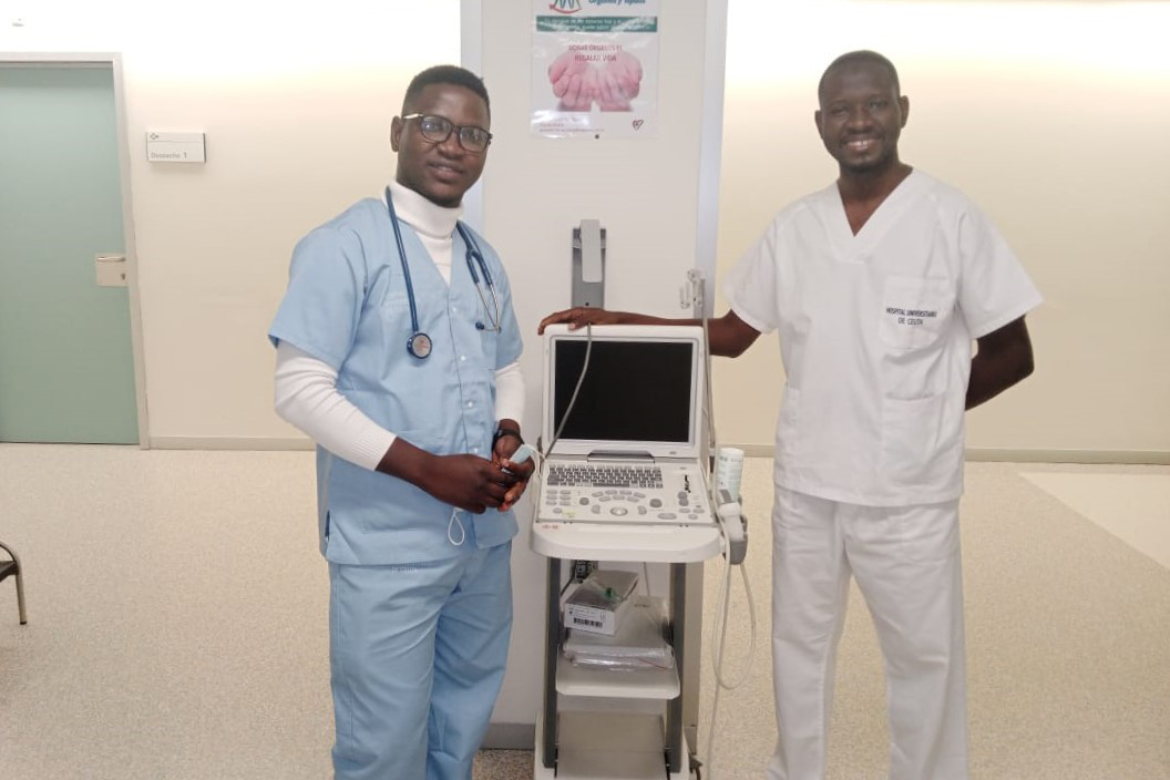 medicos-guinea (2)