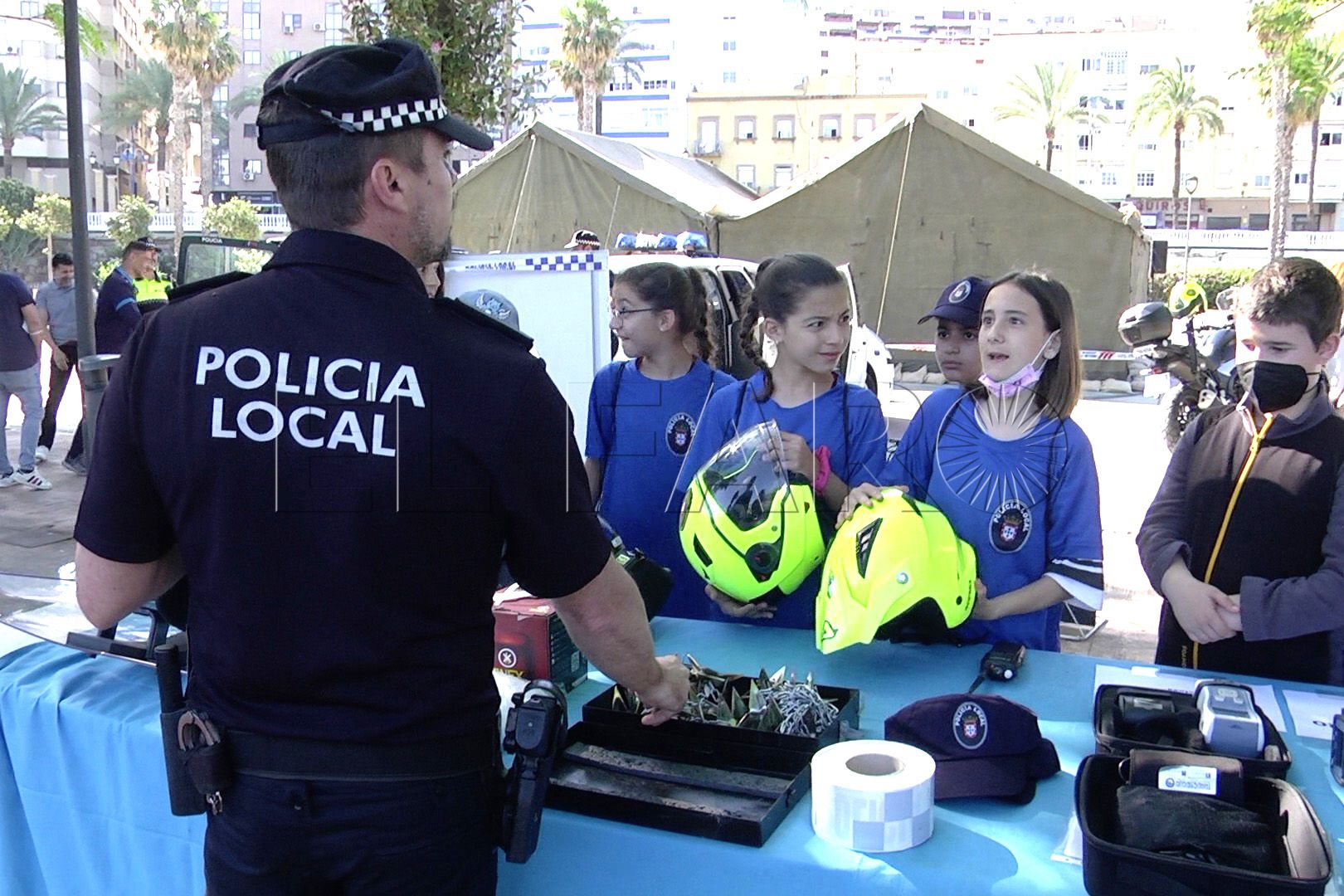 policia-estudiantes-educacion-vial (32)