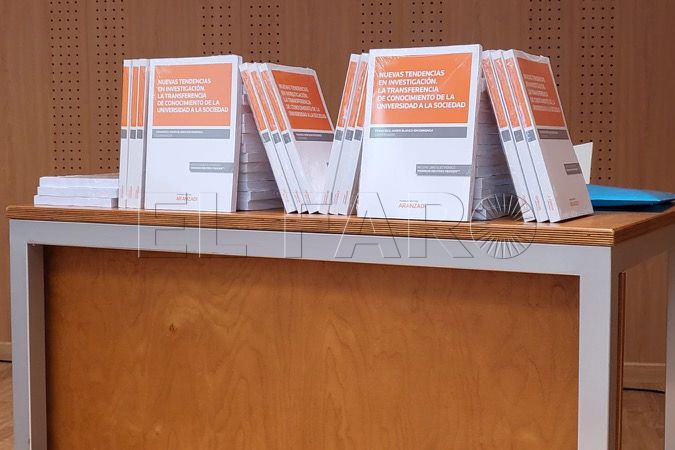 presentacion-libro-noche-europea-investigadores-campus-001