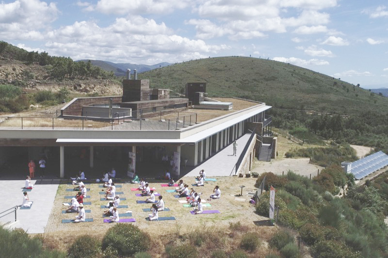 dia-internacional-yoga-comunidad-hindu-002
