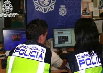 DETENIDO UN CIBERACOSADOR POR AMENAZAR A 250 MENORES PARA QUE ENVIARAN FOTOS