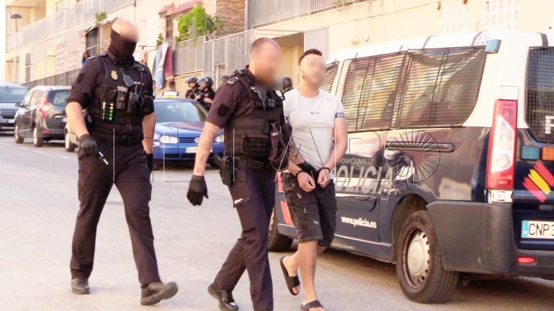 policia-nacional-detenidos-loma-colmenar-4