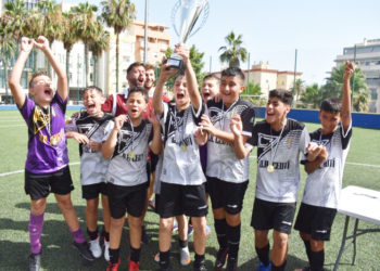 ua-ceuti-campeon-liga-alevin-futbol-8-001
