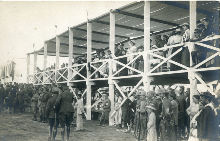 Tribunas del Concurso Hípico de Ceuta. 
Foto Ángel Rubio