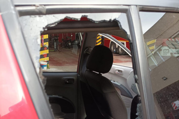ventana-bomberos-rota