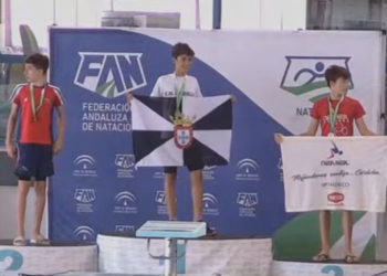 campeon andalucia natacion