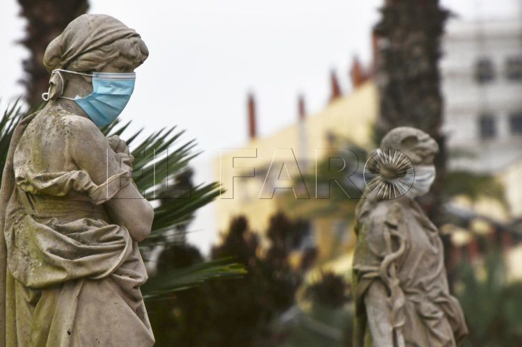estatuas-mascarilla