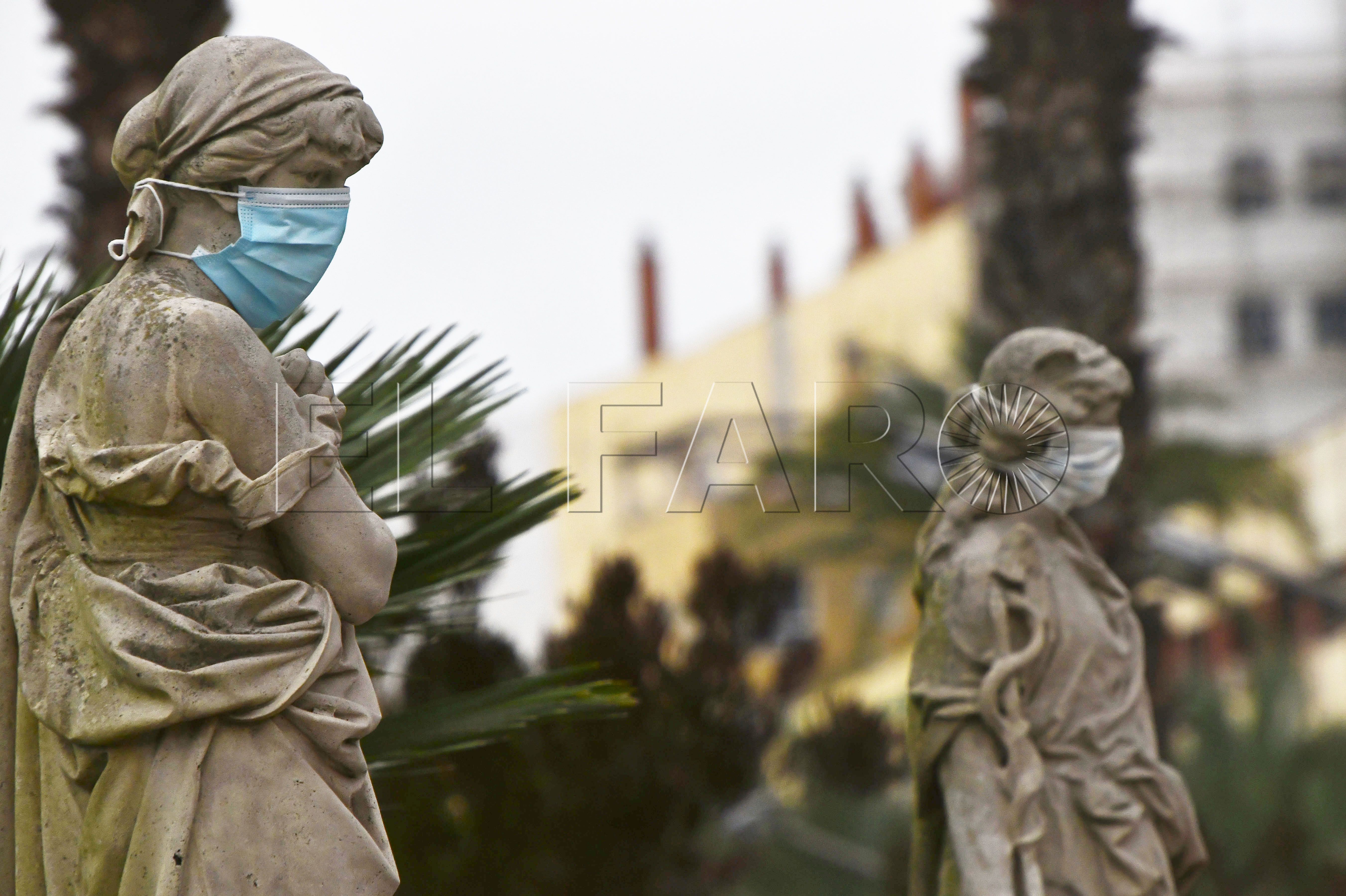 estatuas-mascarilla