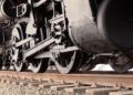 locomotora-restaurada-estacion-ferrocarril-011