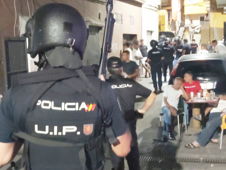 policia-irrumpe-principe-controles-disparos