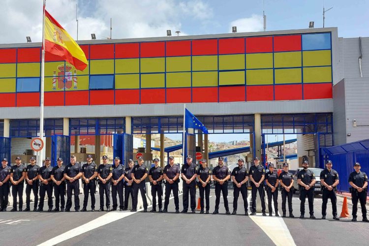 policia-nacional-frontera