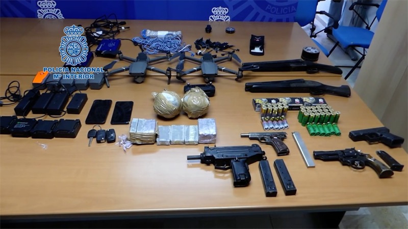 policia-nacional-internvenciones-poblado-regulares-operacion-plomo-006