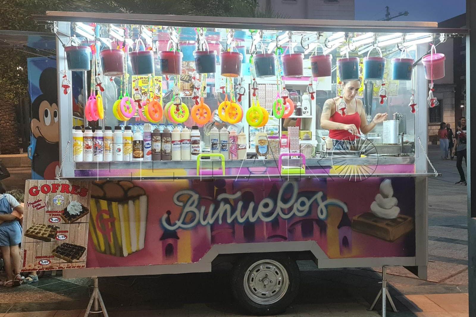 puesto-buñuelos-plaza-reyes-ok
