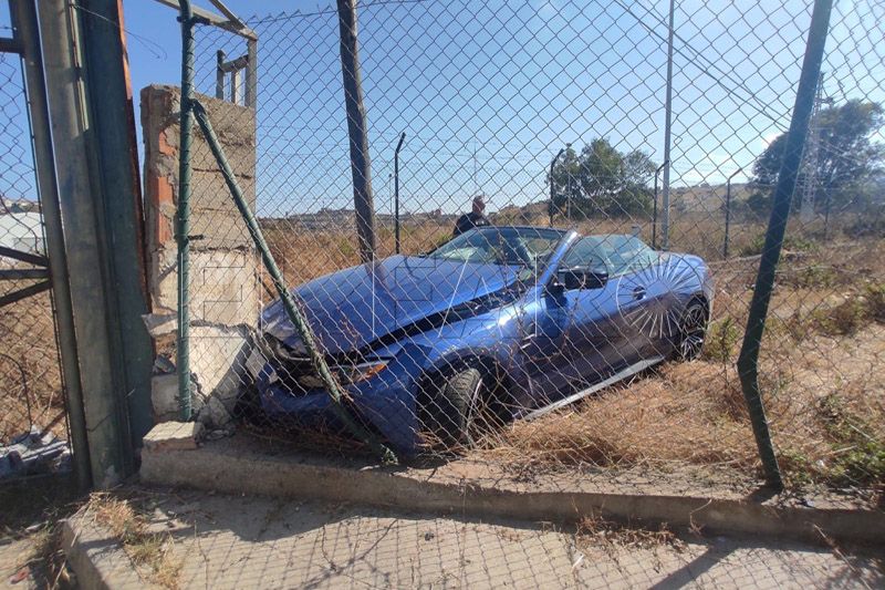 accidente-bmw-cuartel-caballeria-001