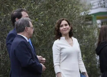 ayuso-juan-vivas