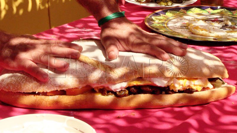 gines-correguela-bocadillo-ceuti-xxl-caseta-capote-006