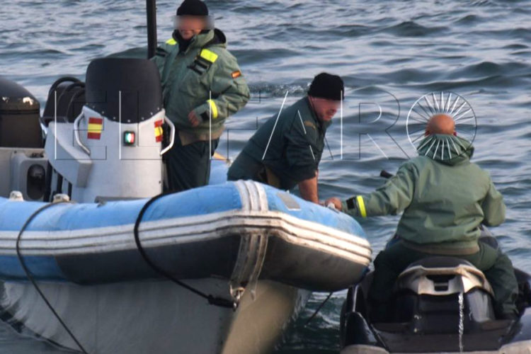 guardia-civil-moto-agua