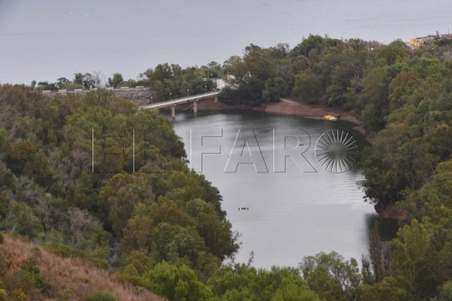 pantano-001
