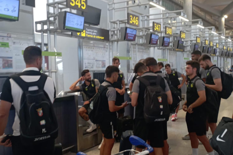 ad-ceuta-jugadores-desplazamiento