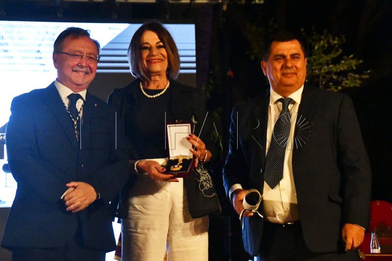 docentes medalla ceuta