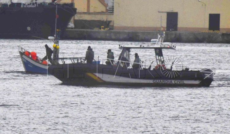 guardia-civil-mar-embarcacion
