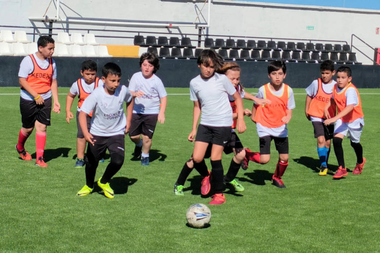 niños-futbol