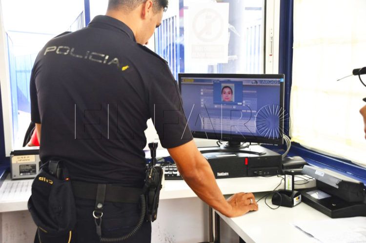 policia-nacional-frontera-002