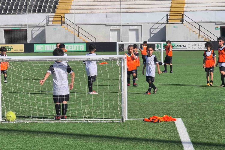 rffce-amplia-plazas-escuelas-chupetines-futbol