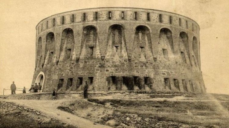 FUERTE ISABEL II