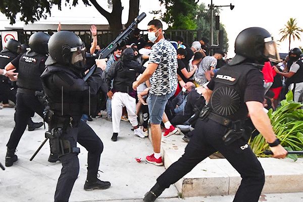 altercados-manifestacion-abascal