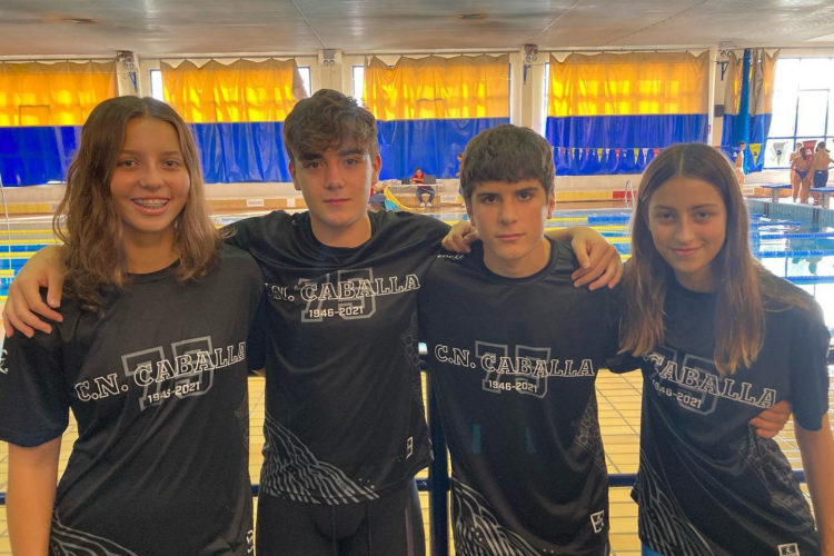 nadadores-club-natacion-caballa