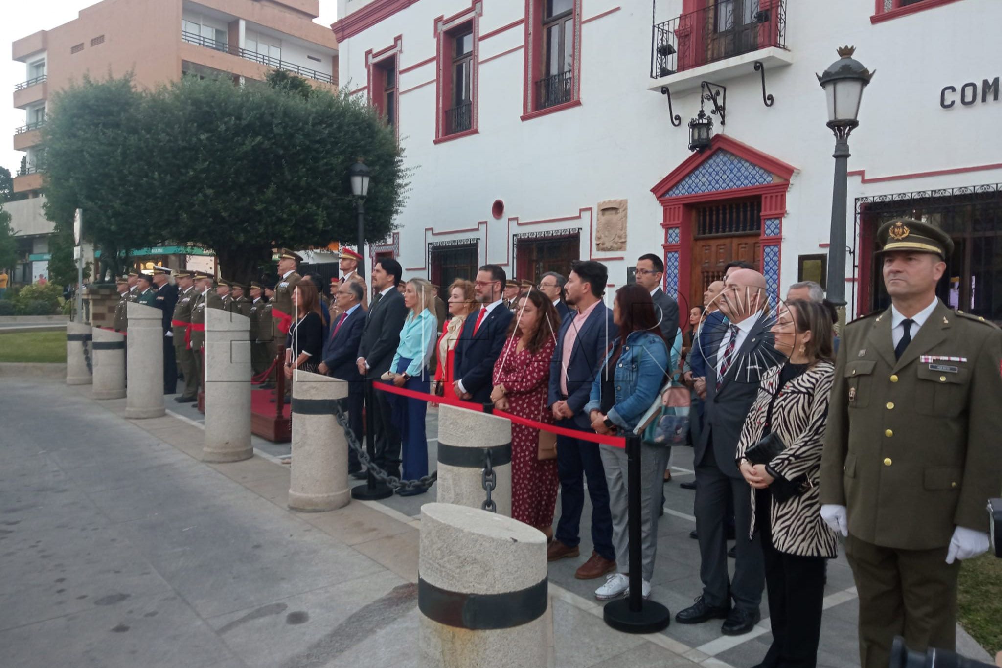 regulares-arriado-bandera (8)
