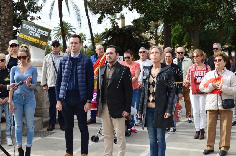 concentracion-vox-elecciones-plaza-africa-001
