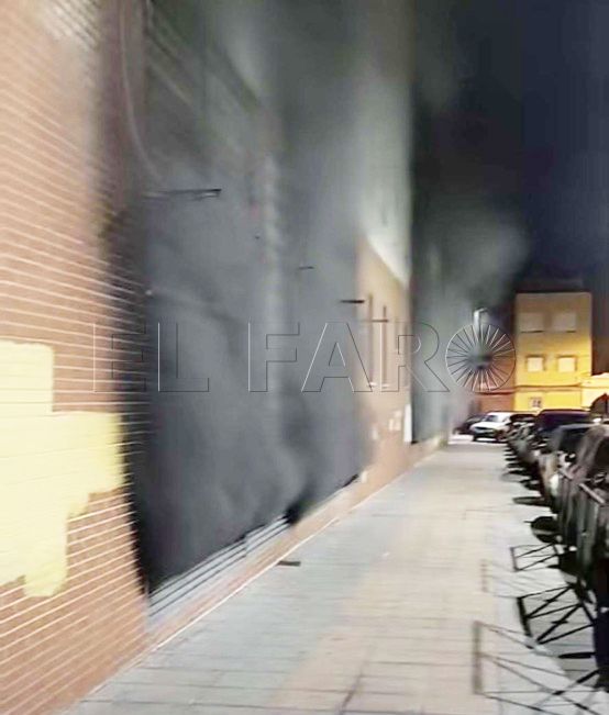 incendio-garaje-poblado-legionario-001