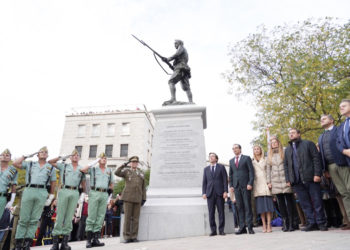 legionarios-inauguracion-estatua-madrid-002
