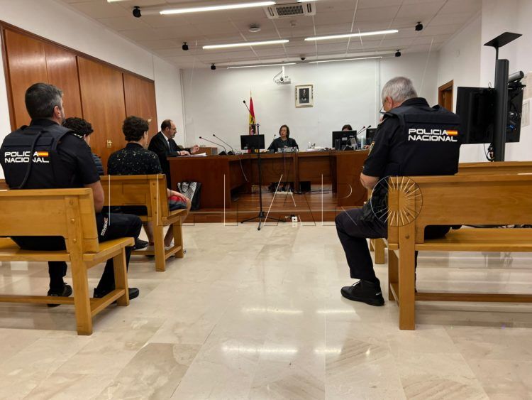 penal-juicio-robo-violencia-feria