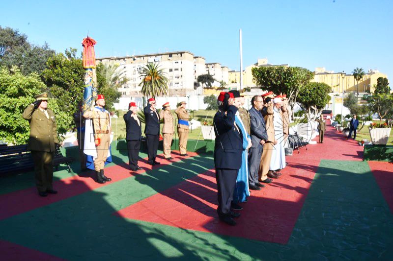 regulares-cementerio-musulman-dia-difuntos-8