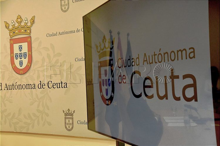 rueda-prensa-ciudad-ayuntamiento-escudo