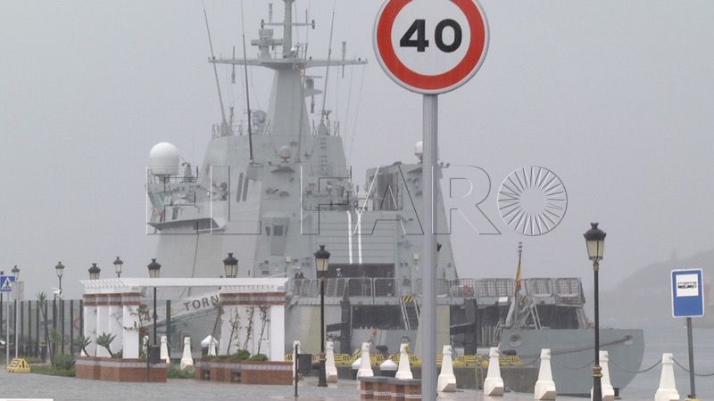 visitas-buque-accion-maritima-tornado-005