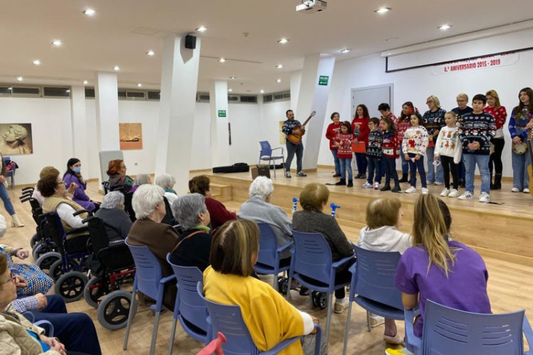 actividades-navidad-residencia-mayores-geron-2022-017