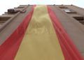 bandera-espana-edificio-real-90-004