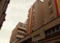 bandera-espana-edificio-real-90-010