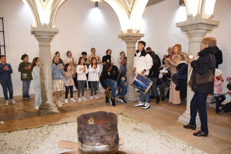 candela-inaugurar-belen-san-antonio-033