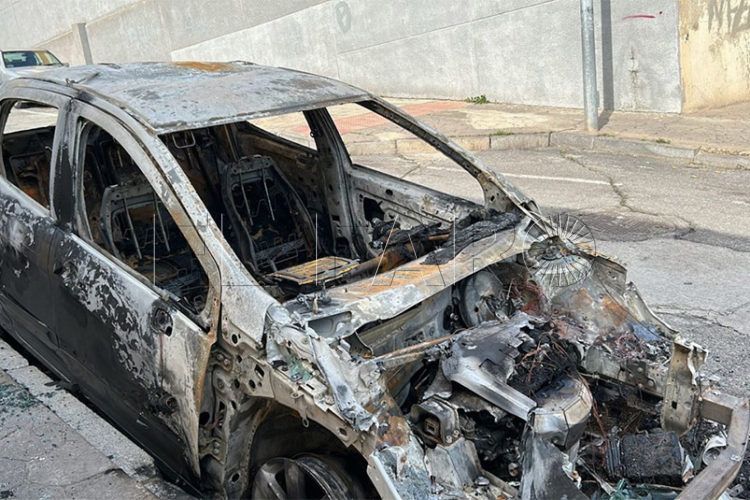 coche-calcinado-miguel-arruda-2
