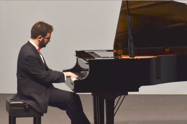 eduardo-hernandez-pianista