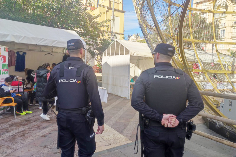 guias-caninos-policia-nacional-comercio-seguro-002