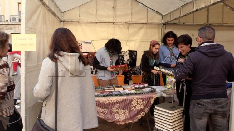 mercadillo-navidad-casa-juventud-2022-006