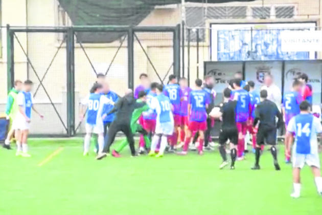 pelea-deportivo-uaceuti-cdpuerto