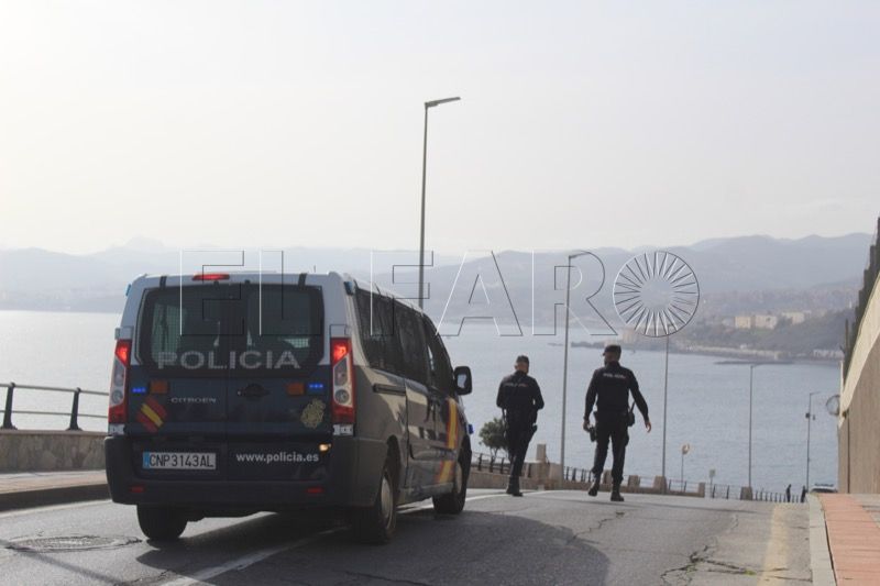 policia-nacional-recinto-001